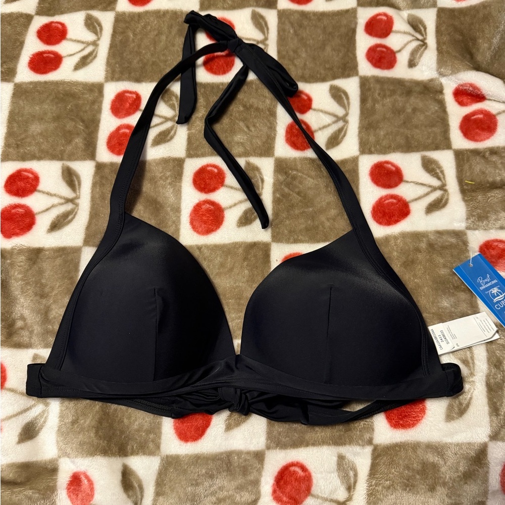 Cupshe Elegant Black Halter Bikini Top With Bust Enhancing Cups